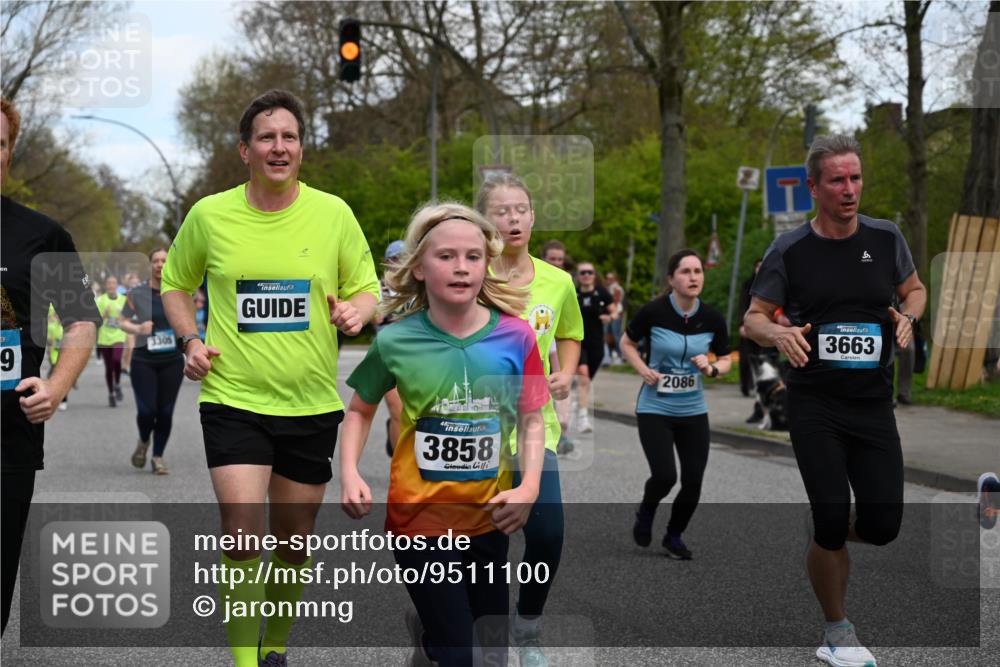 12.04.2026 - 45. Internationalen Wilhelmsburger Insellauf J. Mangold http://msf.ph/oto/9511100 12.04.2026 13:02:07 Ziel 2083, 5176, 4423, 2185, 5100, 4422, 2733, 4433, 2738, 3129, 3616, 5181, 5117, 3663, 5540, 5137, 4527, 4606, 5455, 4817, 4818, 4966, 4966, 2278, 2292, 2057, 5068, 3858, 3859, 4525, 4072, 2086, 5827, 4310, 4308, 5165, 4584, 5123, 5177, 5178, 5658, 5658, 4235, 3128, 5175, 3510, 4618, 4617, 4990, 3170, 4719, 4854, 3761, 4253, 5022, 4239, 3618, 3784, 5329, 5330, 4099, 4576, 4100 meine-sportfotos.de