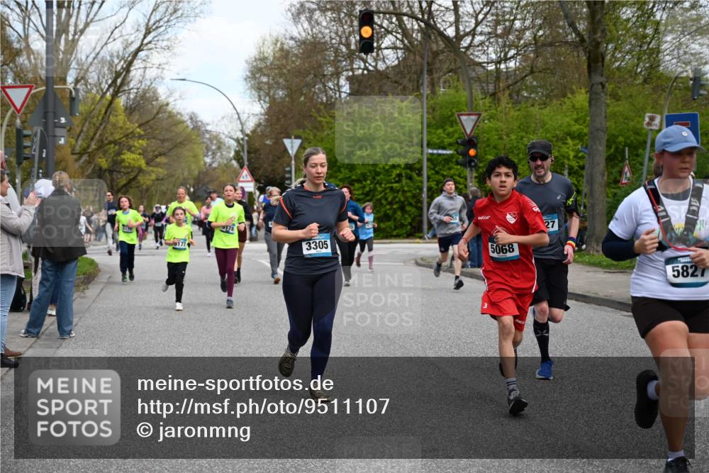 12.04.2026 - 45. Internationalen Wilhelmsburger Insellauf J. Mangold http://msf.ph/oto/9511107 12.04.2026 13:02:10 Ziel 4423, 2185, 5100, 4422, 2733, 4433, 2738, 3129, 3616, 5181, 5117, 3663, 5540, 5137, 4527, 4606, 5455, 4817, 4818, 4966, 2278, 2292, 2057, 5068, 3858, 3859, 4525, 5068, 3858, 3859, 4525, 4072, 2086, 5827, 4310, 4308, 5165, 4584, 5123, 5177, 5178, 5658, 4235, 3128, 5175, 3510, 3510, 4618, 4617, 4990, 3170, 4719, 4854, 3761, 4253, 5022, 4239, 3618, 3784, 5329, 5330, 4099, 4576, 4100, 2023, 5091, 5072 meine-sportfotos.de