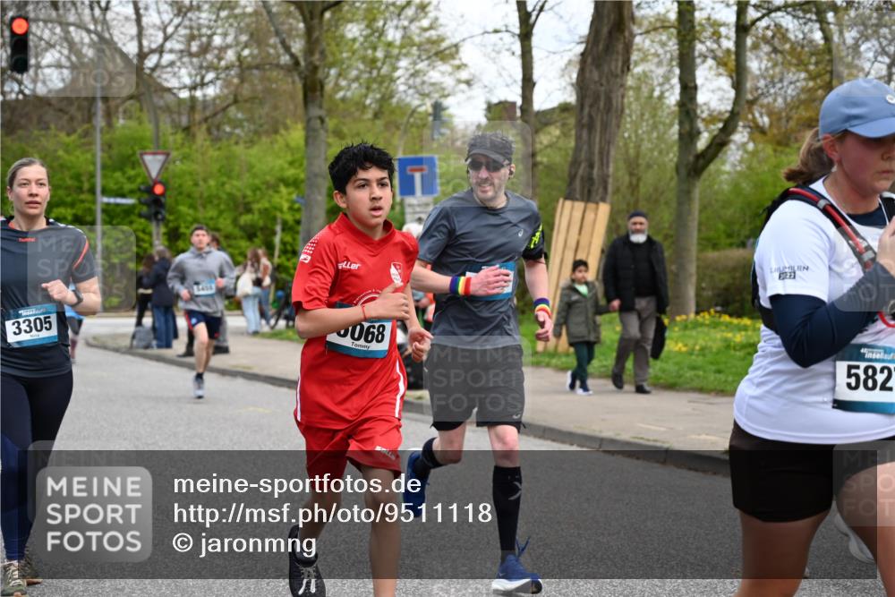 12.04.2026 - 45. Internationalen Wilhelmsburger Insellauf J. Mangold http://msf.ph/oto/9511118 12.04.2026 13:02:11 Ziel 4423, 2185, 5100, 4422, 2733, 4433, 2738, 3129, 3616, 5181, 5117, 3663, 5540, 5137, 4527, 4606, 5455, 4817, 4818, 4966, 2278, 2292, 2057, 5068, 3858, 3859, 4525, 4072, 2086, 5827, 4072, 2086, 5827, 4310, 4308, 5165, 4584, 5123, 5177, 5178, 5658, 4235, 3128, 5175, 3510, 4618, 4617, 4990, 3170, 4719, 4854, 3761, 4253, 5022, 4239, 3618, 3784, 5329, 5330, 4099, 4576, 4100, 2023, 5091, 5072 meine-sportfotos.de