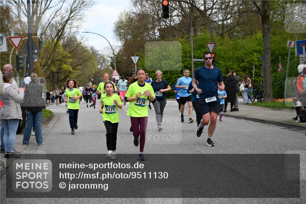 12.04.2026 - 45. Internationalen Wilhelmsburger Insellauf J. Mangold http://msf.ph/oto/9511130 12.04.2026 13:02:12 Ziel 4423, 2185, 5100, 4422, 2733, 4433, 2738, 3129, 3616, 5181, 5117, 3663, 5540, 5137, 4527, 4606, 5455, 4817, 4818, 4966, 2278, 2292, 2057, 5068, 3858, 3859, 4525, 4072, 2086, 5827, 4310, 4308, 4310, 4308, 5165, 4584, 5123, 5177, 5178, 5658, 4235, 3128, 5175, 3510, 4618, 4617, 4618, 4617, 4990, 3170, 4719, 4854, 3761, 4253, 5022, 4239, 3618, 3784, 5329, 5330, 4099, 4576, 4100, 2023, 5091, 5072 meine-sportfotos.de