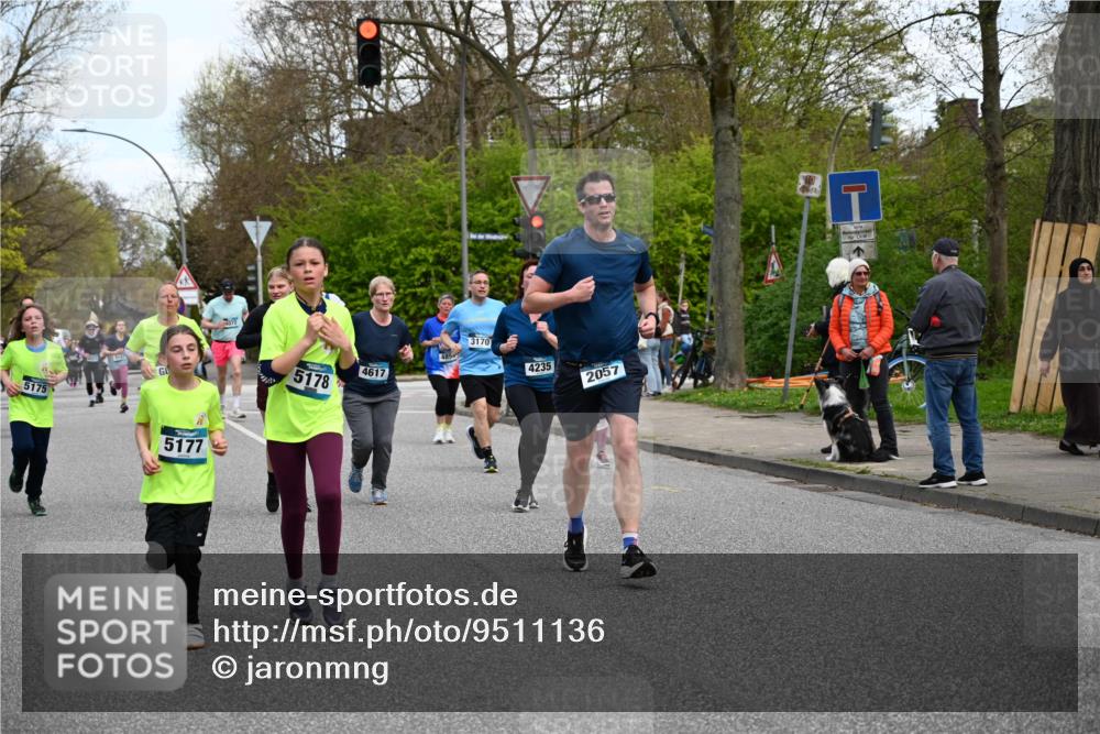 12.04.2026 - 45. Internationalen Wilhelmsburger Insellauf J. Mangold http://msf.ph/oto/9511136 12.04.2026 13:02:13 Ziel 2185, 5100, 4422, 2733, 4433, 2738, 3129, 3616, 5181, 5117, 3663, 5540, 5137, 4527, 4606, 5455, 4817, 4818, 4966, 2278, 2292, 2057, 5068, 3858, 3859, 4525, 4072, 2086, 5827, 4310, 4308, 5165, 5165, 4584, 5123, 5177, 5178, 5658, 4235, 3128, 5175, 3510, 4618, 4617, 4990, 3170, 4719, 4854, 4990, 3170, 4719, 4854, 3761, 4253, 5022, 4239, 3618, 3784, 5329, 5330, 4099, 4576, 4100, 2023, 5091, 5072, 5061, 4858, 5730 meine-sportfotos.de
