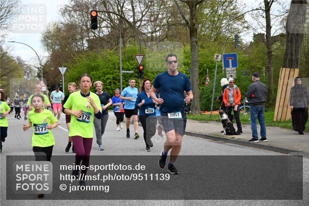 12.04.2026 - 45. Internationalen Wilhelmsburger Insellauf J. Mangold http://msf.ph/oto/9511139 12.04.2026 13:02:13 Ziel 2185, 5100, 4422, 2733, 4433, 2738, 3129, 3616, 5181, 5117, 3663, 5540, 5137, 4527, 4606, 5455, 4817, 4818, 4966, 2278, 2292, 2057, 5068, 3858, 3859, 4525, 4072, 2086, 5827, 4310, 4308, 5165, 5165, 4584, 5123, 5177, 5178, 5658, 4235, 3128, 5175, 3510, 4618, 4617, 4990, 3170, 4719, 4854, 4990, 3170, 4719, 4854, 3761, 4253, 5022, 4239, 3618, 3784, 5329, 5330, 4099, 4576, 4100, 2023, 5091, 5072, 5061, 4858, 5730 meine-sportfotos.de