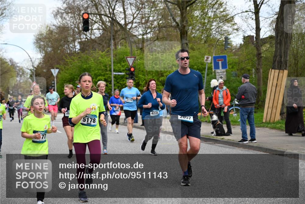 12.04.2026 - 45. Internationalen Wilhelmsburger Insellauf J. Mangold http://msf.ph/oto/9511143 12.04.2026 13:02:13 Ziel 2185, 5100, 4422, 2733, 4433, 2738, 3129, 3616, 5181, 5117, 3663, 5540, 5137, 4527, 4606, 5455, 4817, 4818, 4966, 2278, 2292, 2057, 5068, 3858, 3859, 4525, 4072, 2086, 5827, 4310, 4308, 5165, 5165, 4584, 5123, 5177, 5178, 5658, 4235, 3128, 5175, 3510, 4618, 4617, 4990, 3170, 4719, 4854, 4990, 3170, 4719, 4854, 3761, 4253, 5022, 4239, 3618, 3784, 5329, 5330, 4099, 4576, 4100, 2023, 5091, 5072, 5061, 4858, 5730 meine-sportfotos.de