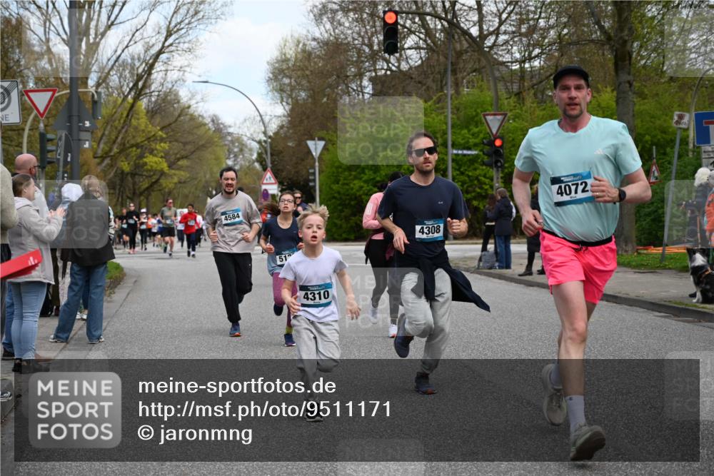 12.04.2026 - 45. Internationalen Wilhelmsburger Insellauf J. Mangold http://msf.ph/oto/9511171 12.04.2026 13:02:19 Ziel 2733, 4433, 2738, 3129, 3616, 5181, 5117, 3663, 5540, 5137, 4527, 4606, 5455, 4817, 4818, 4966, 2278, 2292, 2057, 5068, 3858, 3859, 4525, 4072, 2086, 5827, 4310, 4308, 5165, 4584, 5123, 5177, 5178, 5658, 5658, 4235, 3128, 5175, 3510, 4618, 4617, 4990, 3170, 4719, 4854, 3761, 4253, 5022, 4239, 3618, 3784, 5329, 5330, 4099, 4576, 4100, 4576, 4100, 2023, 5091, 5072, 5061, 4858, 5730, 4760, 5197, 5077, 5151, 4805, 4797 meine-sportfotos.de
