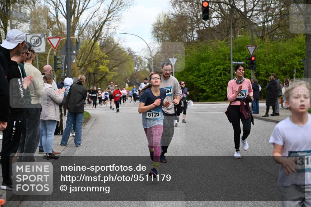 12.04.2026 - 45. Internationalen Wilhelmsburger Insellauf J. Mangold http://msf.ph/oto/9511179 12.04.2026 13:02:20 Ziel 2733, 4433, 2738, 3129, 3616, 5181, 5117, 3663, 5540, 5137, 4527, 4606, 5455, 4817, 4818, 4966, 2278, 2292, 2057, 5068, 3858, 3859, 4525, 4072, 2086, 5827, 4310, 4308, 5165, 4584, 5123, 5177, 5178, 5658, 4235, 3128, 4235, 3128, 5175, 3510, 4618, 4617, 4990, 3170, 4719, 4854, 3761, 4253, 5022, 4239, 3618, 3784, 5329, 5330, 4099, 4576, 4100, 2023, 5091, 2023, 5091, 5072, 5061, 4858, 5730, 4760, 5197, 5077, 5151, 4805, 4797, 4123 meine-sportfotos.de