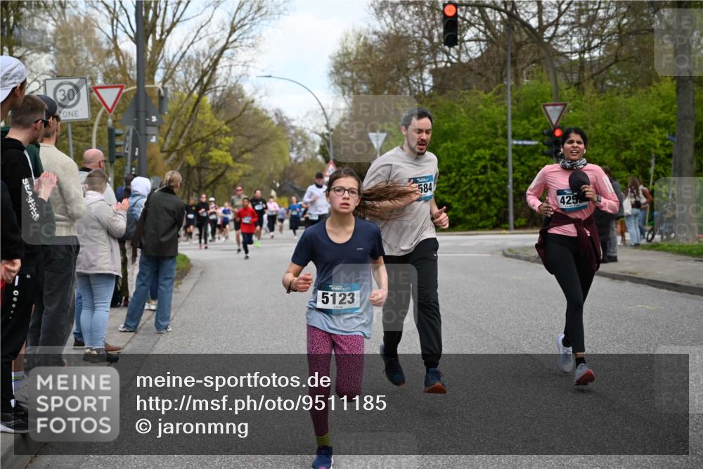12.04.2026 - 45. Internationalen Wilhelmsburger Insellauf J. Mangold http://msf.ph/oto/9511185 12.04.2026 13:02:20 Ziel 2733, 4433, 2738, 3129, 3616, 5181, 5117, 3663, 5540, 5137, 4527, 4606, 5455, 4817, 4818, 4966, 2278, 2292, 2057, 5068, 3858, 3859, 4525, 4072, 2086, 5827, 4310, 4308, 5165, 4584, 5123, 5177, 5178, 5658, 4235, 3128, 4235, 3128, 5175, 3510, 4618, 4617, 4990, 3170, 4719, 4854, 3761, 4253, 5022, 4239, 3618, 3784, 5329, 5330, 4099, 4576, 4100, 2023, 5091, 2023, 5091, 5072, 5061, 4858, 5730, 4760, 5197, 5077, 5151, 4805, 4797, 4123 meine-sportfotos.de