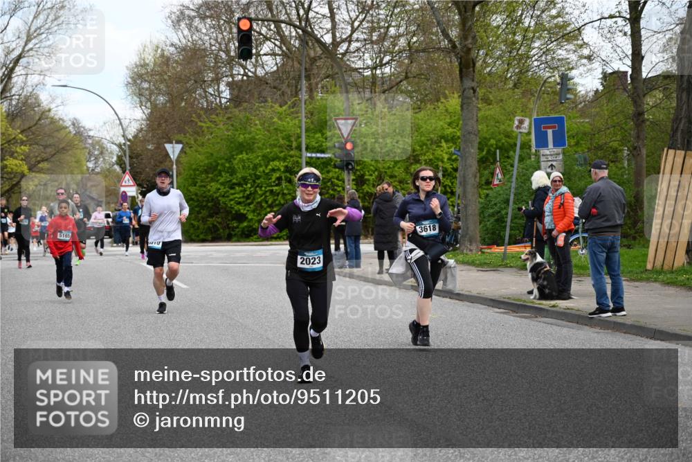 12.04.2026 - 45. Internationalen Wilhelmsburger Insellauf J. Mangold http://msf.ph/oto/9511205 12.04.2026 13:02:24 Ziel 3129, 3616, 5181, 5117, 3663, 5540, 5137, 4527, 4606, 5455, 4817, 4818, 4966, 2278, 2292, 2057, 5068, 3858, 3859, 4525, 4072, 2086, 5827, 4310, 4308, 5165, 4584, 5123, 5177, 5178, 5658, 4235, 3128, 5175, 3510, 4618, 4617, 4618, 4617, 4990, 3170, 4719, 4854, 3761, 4253, 5022, 4239, 3618, 3784, 5329, 5330, 4099, 4576, 4100, 2023, 5091, 5072, 5061, 4858, 5730, 4760, 5197, 5077, 5151, 4805, 4797, 4123, 4650, 5162, 4816 meine-sportfotos.de