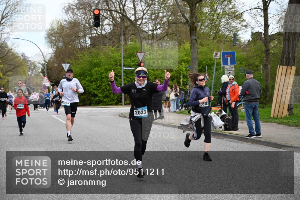 12.04.2026 - 45. Internationalen Wilhelmsburger Insellauf J. Mangold http://msf.ph/oto/9511211 12.04.2026 13:02:24 Ziel 3129, 3616, 5181, 5117, 3663, 5540, 5137, 4527, 4606, 5455, 4817, 4818, 4966, 2278, 2292, 2057, 5068, 3858, 3859, 4525, 4072, 2086, 5827, 4310, 4308, 5165, 4584, 5123, 5177, 5178, 5658, 4235, 3128, 5175, 3510, 4618, 4617, 4618, 4617, 4990, 3170, 4719, 4854, 3761, 4253, 5022, 4239, 3618, 3784, 5329, 5330, 4099, 4576, 4100, 2023, 5091, 5072, 5061, 4858, 5730, 4760, 5197, 5077, 5151, 4805, 4797, 4123, 4650, 5162, 4816 meine-sportfotos.de