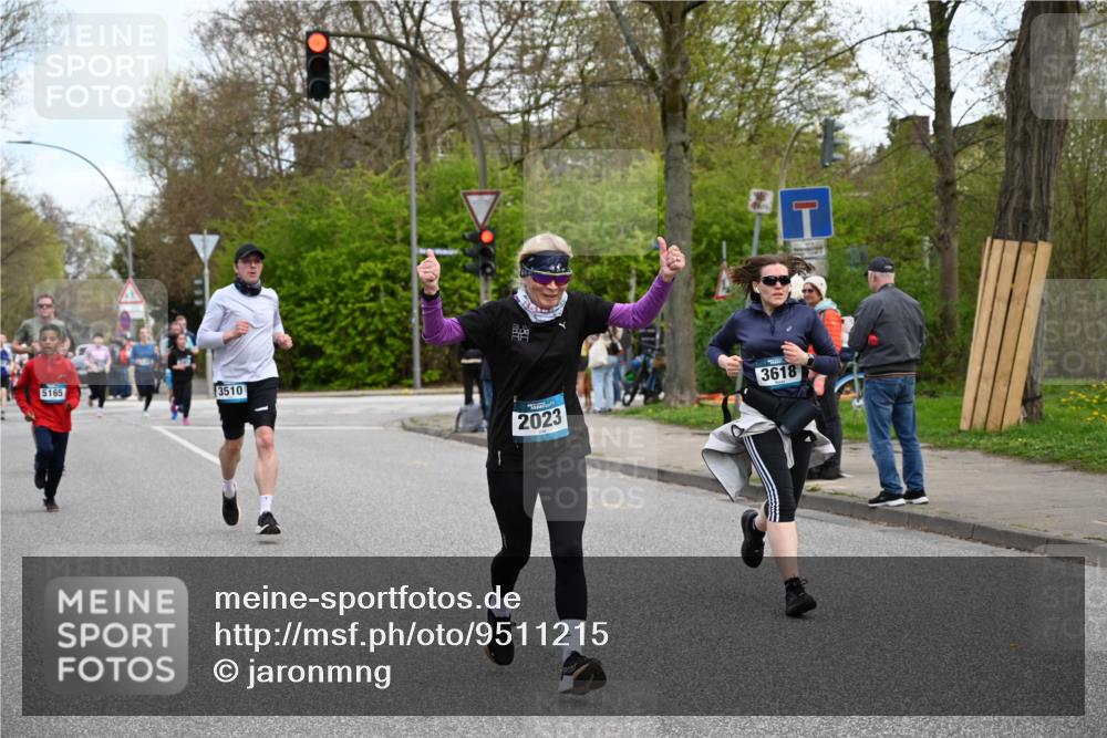 12.04.2026 - 45. Internationalen Wilhelmsburger Insellauf J. Mangold http://msf.ph/oto/9511215 12.04.2026 13:02:24 Ziel 3129, 3616, 5181, 5117, 3663, 5540, 5137, 4527, 4606, 5455, 4817, 4818, 4966, 2278, 2292, 2057, 5068, 3858, 3859, 4525, 4072, 2086, 5827, 4310, 4308, 5165, 4584, 5123, 5177, 5178, 5658, 4235, 3128, 5175, 3510, 4618, 4617, 4618, 4617, 4990, 3170, 4719, 4854, 3761, 4253, 5022, 4239, 3618, 3784, 5329, 5330, 4099, 4576, 4100, 2023, 5091, 5072, 5061, 4858, 5730, 4760, 5197, 5077, 5151, 4805, 4797, 4123, 4650, 5162, 4816 meine-sportfotos.de