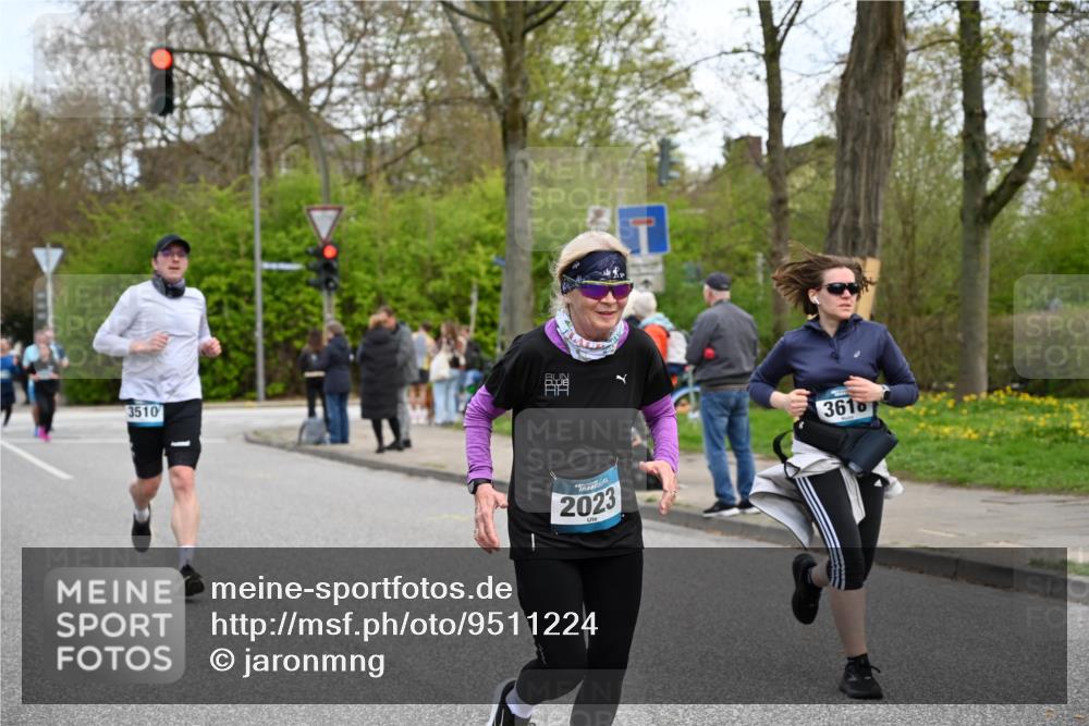 12.04.2026 - 45. Internationalen Wilhelmsburger Insellauf J. Mangold http://msf.ph/oto/9511224 12.04.2026 13:02:25 Ziel 3616, 5181, 5117, 3663, 5540, 5137, 4527, 4606, 5455, 4817, 4818, 4966, 2278, 2292, 2057, 5068, 3858, 3859, 4525, 4072, 2086, 5827, 4310, 4308, 5165, 4584, 5123, 5177, 5178, 5658, 4235, 3128, 5175, 3510, 4618, 4617, 4990, 3170, 4719, 4854, 4990, 3170, 4719, 4854, 3761, 4253, 5022, 4239, 3618, 3784, 5329, 5330, 4099, 4576, 4100, 2023, 5091, 5072, 5061, 4858, 5730, 5061, 4858, 5730, 4760, 5197, 5077, 5151, 4805, 4797, 4123, 4650, 5162, 4816 meine-sportfotos.de