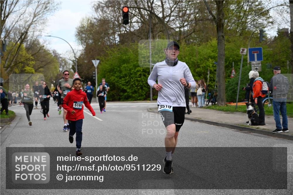 12.04.2026 - 45. Internationalen Wilhelmsburger Insellauf J. Mangold http://msf.ph/oto/9511229 12.04.2026 13:02:26 Ziel 5181, 5117, 3663, 5540, 5137, 4527, 4606, 5455, 4817, 4818, 4966, 2278, 2292, 2057, 5068, 3858, 3859, 4525, 4072, 2086, 5827, 4310, 4308, 5165, 4584, 5123, 5177, 5178, 5658, 4235, 3128, 5175, 3510, 4618, 4617, 4990, 3170, 4719, 4854, 3761, 3761, 4253, 5022, 4239, 3618, 3784, 5329, 5330, 4099, 4576, 4100, 2023, 5091, 5072, 5061, 4858, 5730, 4760, 5197, 4760, 5197, 5077, 5151, 4805, 4797, 4123, 4650, 5162, 4816 meine-sportfotos.de