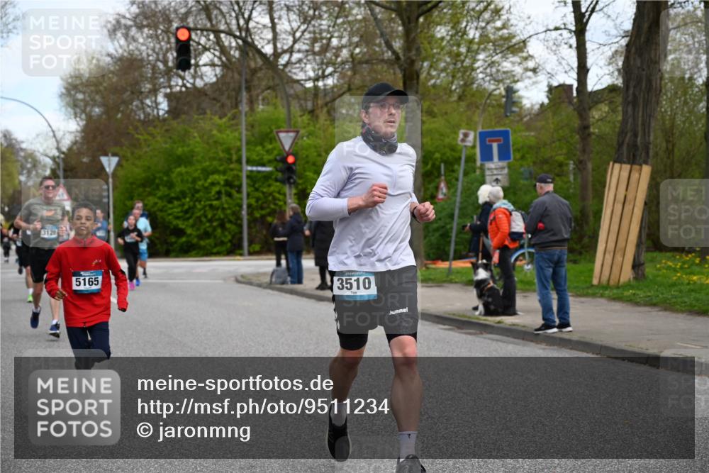 12.04.2026 - 45. Internationalen Wilhelmsburger Insellauf J. Mangold http://msf.ph/oto/9511234 12.04.2026 13:02:26 Ziel 5181, 5117, 3663, 5540, 5137, 4527, 4606, 5455, 4817, 4818, 4966, 2278, 2292, 2057, 5068, 3858, 3859, 4525, 4072, 2086, 5827, 4310, 4308, 5165, 4584, 5123, 5177, 5178, 5658, 4235, 3128, 5175, 3510, 4618, 4617, 4990, 3170, 4719, 4854, 3761, 3761, 4253, 5022, 4239, 3618, 3784, 5329, 5330, 4099, 4576, 4100, 2023, 5091, 5072, 5061, 4858, 5730, 4760, 5197, 4760, 5197, 5077, 5151, 4805, 4797, 4123, 4650, 5162, 4816 meine-sportfotos.de
