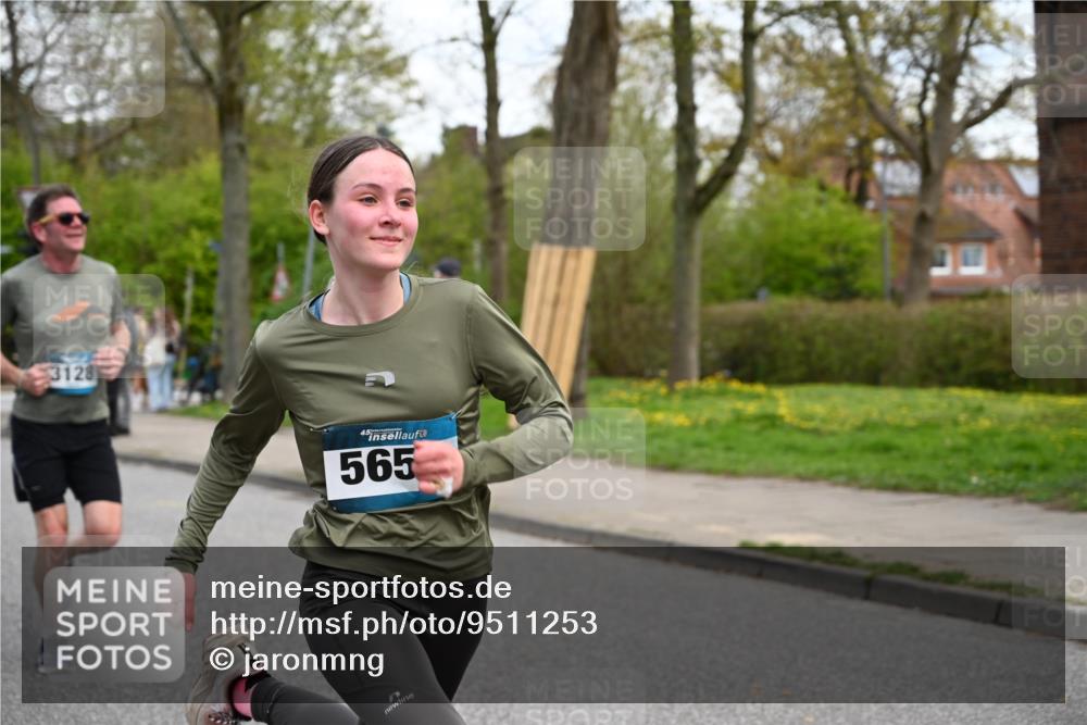 12.04.2026 - 45. Internationalen Wilhelmsburger Insellauf J. Mangold http://msf.ph/oto/9511253 12.04.2026 13:02:29 Ziel 3663, 5540, 5137, 4527, 4606, 5455, 4817, 4818, 4966, 2278, 2292, 2057, 5068, 3858, 3859, 4525, 4072, 2086, 5827, 4310, 4308, 5165, 4584, 5123, 5177, 5178, 5658, 4235, 3128, 5175, 3510, 4618, 4617, 4990, 3170, 4719, 4854, 3761, 4253, 5022, 4239, 3618, 3784, 5329, 5330, 4099, 4576, 4100, 2023, 5091, 5072, 5061, 4858, 5730, 4760, 5197, 5077, 5151, 4805, 4797, 4123, 4650, 5162, 4816, 3454, 3062, 4523, 2704, 4413 meine-sportfotos.de