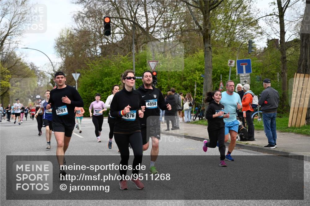 12.04.2026 - 45. Internationalen Wilhelmsburger Insellauf J. Mangold http://msf.ph/oto/9511268 12.04.2026 13:02:31 Ziel 4817, 4818, 4966, 2278, 2292, 2057, 5068, 3858, 3859, 4525, 4072, 2086, 5827, 4310, 4308, 5165, 4584, 5123, 5177, 5178, 5658, 4235, 3128, 5175, 3510, 4618, 4617, 4990, 3170, 4719, 4854, 3761, 4253, 5022, 4239, 3618, 3784, 5329, 5330, 4099, 4576, 4100, 4576, 4100, 2023, 5091, 5072, 5061, 4858, 5730, 4760, 5197, 5077, 5151, 4805, 4797, 4123, 4650, 5162, 4816, 3454, 3062, 4523, 2704, 4413, 5428, 2938, 5116, 4267, 2939 meine-sportfotos.de