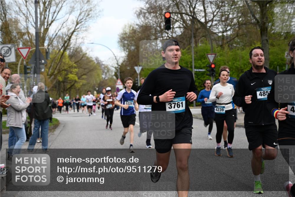 12.04.2026 - 45. Internationalen Wilhelmsburger Insellauf J. Mangold http://msf.ph/oto/9511279 12.04.2026 13:02:33 Ziel 2278, 2292, 2057, 5068, 3858, 3859, 4525, 4072, 2086, 5827, 4310, 4308, 5165, 4584, 5123, 5177, 5178, 5658, 4235, 3128, 5175, 3510, 4618, 4617, 4990, 3170, 4719, 4854, 3761, 4253, 5022, 4239, 3618, 3784, 5329, 5330, 4099, 4576, 4100, 2023, 5091, 5072, 5061, 4858, 5730, 4760, 5197, 5077, 5151, 4805, 4797, 4123, 4650, 4650, 5162, 4816, 3454, 3062, 4523, 2704, 4413, 5428, 2938, 5116, 4267, 2939, 5138, 3489 meine-sportfotos.de
