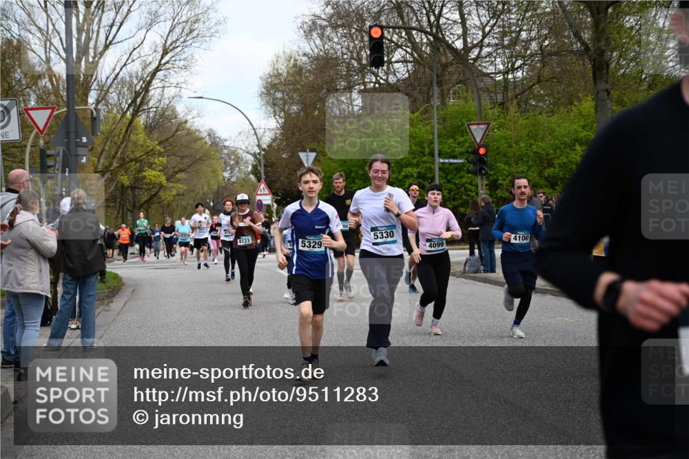 12.04.2026 - 45. Internationalen Wilhelmsburger Insellauf J. Mangold http://msf.ph/oto/9511283 12.04.2026 13:02:33 Ziel 2278, 2292, 2057, 5068, 3858, 3859, 4525, 4072, 2086, 5827, 4310, 4308, 5165, 4584, 5123, 5177, 5178, 5658, 4235, 3128, 5175, 3510, 4618, 4617, 4990, 3170, 4719, 4854, 3761, 4253, 5022, 4239, 3618, 3784, 5329, 5330, 4099, 4576, 4100, 2023, 5091, 5072, 5061, 4858, 5730, 4760, 5197, 5077, 5151, 4805, 4797, 4123, 4650, 4650, 5162, 4816, 3454, 3062, 4523, 2704, 4413, 5428, 2938, 5116, 4267, 2939, 5138, 3489 meine-sportfotos.de