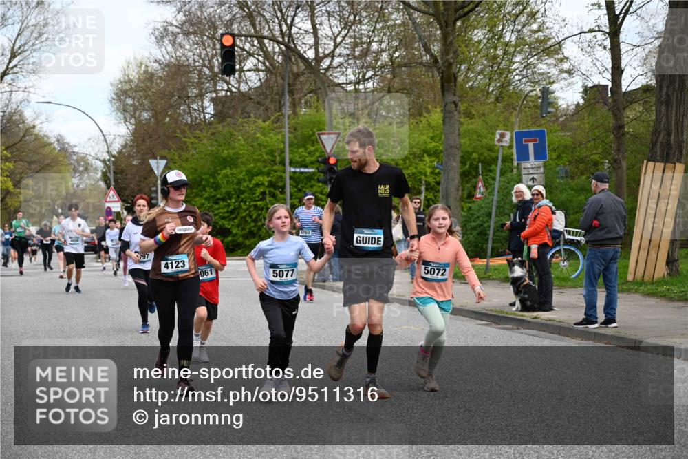 12.04.2026 - 45. Internationalen Wilhelmsburger Insellauf J. Mangold http://msf.ph/oto/9511316 12.04.2026 13:02:37 Ziel 4310, 4308, 5165, 4584, 5123, 5177, 5178, 5658, 4235, 3128, 5175, 3510, 4618, 4617, 4990, 3170, 4719, 4854, 3761, 4253, 5022, 4239, 3618, 3784, 5329, 5330, 4099, 4576, 4100, 2023, 5091, 5072, 5061, 4858, 5730, 5061, 4858, 5730, 4760, 5197, 5077, 5151, 4805, 4797, 4123, 4650, 5162, 4816, 3454, 3062, 4523, 2704, 4413, 5428, 2938, 5116, 4267, 2939, 5138, 3489, 5683 meine-sportfotos.de