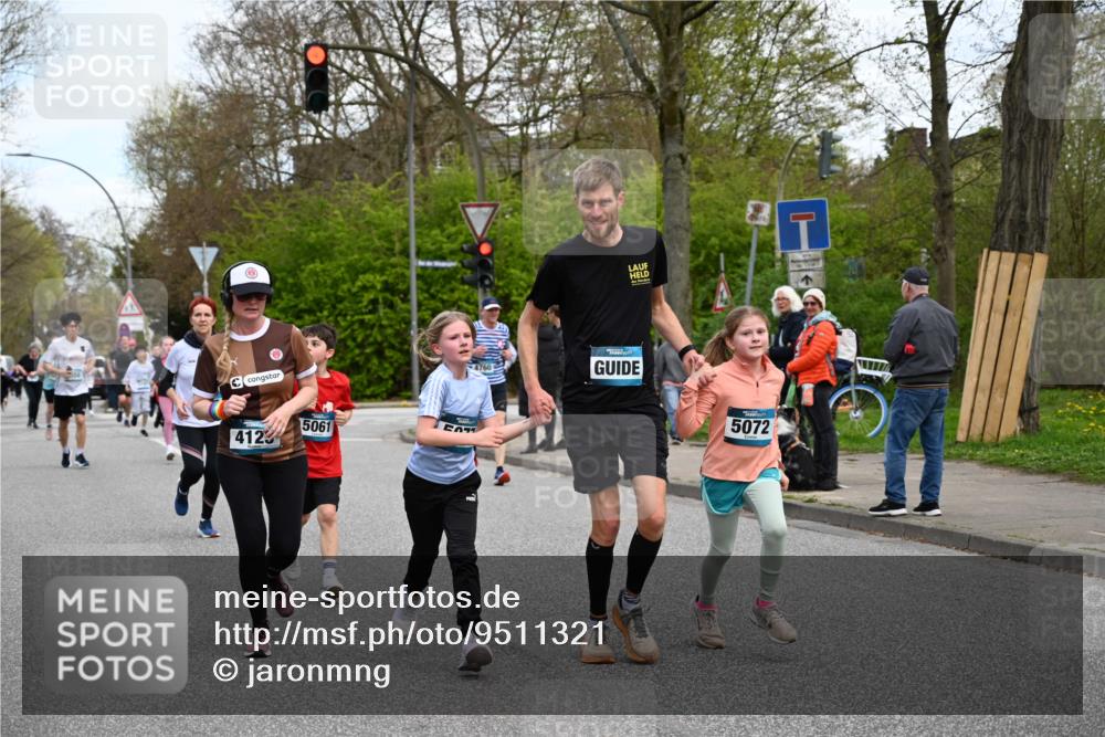 12.04.2026 - 45. Internationalen Wilhelmsburger Insellauf J. Mangold http://msf.ph/oto/9511321 12.04.2026 13:02:38 Ziel 5165, 4584, 5123, 5177, 5178, 5658, 4235, 3128, 5175, 3510, 4618, 4617, 4990, 3170, 4719, 4854, 3761, 4253, 5022, 4239, 3618, 3784, 5329, 5330, 4099, 4576, 4100, 2023, 5091, 5072, 5061, 4858, 5730, 4760, 5197, 4760, 5197, 5077, 5151, 4805, 4797, 4123, 4650, 5162, 4816, 3454, 3062, 4523, 2704, 4413, 5428, 2938, 5116, 4267, 2939, 5138, 3489, 5683 meine-sportfotos.de