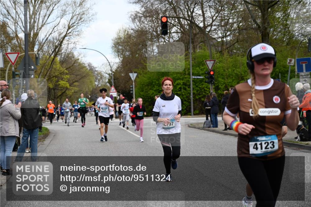 12.04.2026 - 45. Internationalen Wilhelmsburger Insellauf J. Mangold http://msf.ph/oto/9511324 12.04.2026 13:02:39 Ziel 4584, 5123, 5177, 5178, 5658, 4235, 3128, 5175, 3510, 4618, 4617, 4990, 3170, 4719, 4854, 3761, 4253, 5022, 4239, 3618, 3784, 5329, 5330, 4099, 4576, 4100, 2023, 5091, 5072, 5061, 4858, 5730, 4760, 5197, 5077, 5151, 4805, 4797, 4123, 4650, 5162, 4816, 3454, 3062, 3454, 3062, 4523, 2704, 4413, 5428, 2938, 5116, 4267, 2939, 5138, 3489, 5683, 5436 meine-sportfotos.de