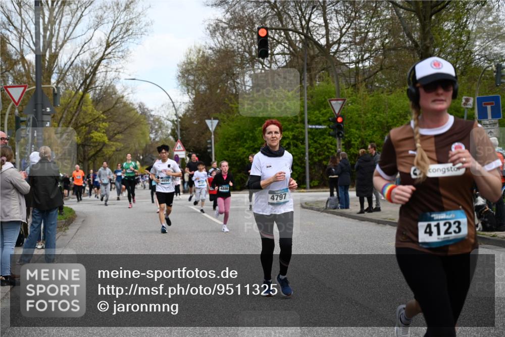 12.04.2026 - 45. Internationalen Wilhelmsburger Insellauf J. Mangold http://msf.ph/oto/9511325 12.04.2026 13:02:40 Ziel 4584, 5123, 5177, 5178, 5658, 4235, 3128, 5175, 3510, 4618, 4617, 4990, 3170, 4719, 4854, 3761, 4253, 5022, 4239, 3618, 3784, 5329, 5330, 4099, 4576, 4100, 2023, 5091, 5072, 5061, 4858, 5730, 4760, 5197, 5077, 5151, 5077, 5151, 4805, 4797, 4123, 4650, 5162, 4816, 3454, 3062, 4523, 2704, 4523, 2704, 4413, 5428, 2938, 5116, 4267, 2939, 5138, 3489, 5683, 5436 meine-sportfotos.de