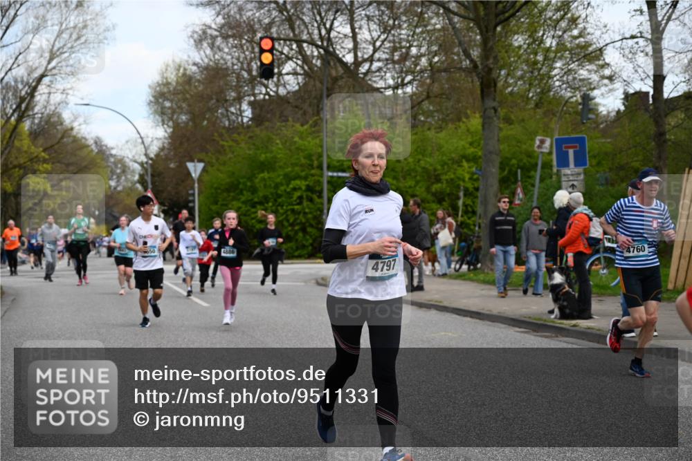 12.04.2026 - 45. Internationalen Wilhelmsburger Insellauf J. Mangold http://msf.ph/oto/9511331 12.04.2026 13:02:40 Ziel 4584, 5123, 5177, 5178, 5658, 4235, 3128, 5175, 3510, 4618, 4617, 4990, 3170, 4719, 4854, 3761, 4253, 5022, 4239, 3618, 3784, 5329, 5330, 4099, 4576, 4100, 2023, 5091, 5072, 5061, 4858, 5730, 4760, 5197, 5077, 5151, 5077, 5151, 4805, 4797, 4123, 4650, 5162, 4816, 3454, 3062, 4523, 2704, 4523, 2704, 4413, 5428, 2938, 5116, 4267, 2939, 5138, 3489, 5683, 5436 meine-sportfotos.de