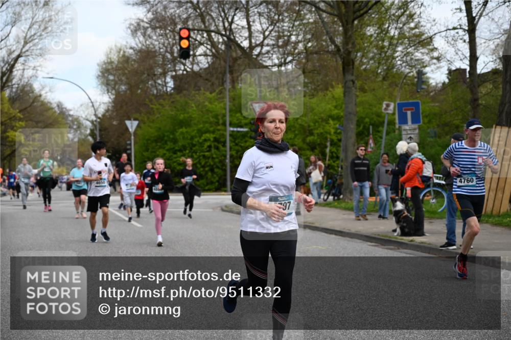 12.04.2026 - 45. Internationalen Wilhelmsburger Insellauf J. Mangold http://msf.ph/oto/9511332 12.04.2026 13:02:41 Ziel 5177, 5178, 5658, 4235, 3128, 5175, 3510, 4618, 4617, 4990, 3170, 4719, 4854, 3761, 4253, 5022, 4239, 3618, 3784, 5329, 5330, 4099, 4576, 4100, 2023, 5091, 5072, 5061, 4858, 5730, 4760, 5197, 5077, 5151, 4805, 4797, 4123, 4650, 5162, 4816, 3454, 3062, 4523, 2704, 4413, 4413, 5428, 2938, 5116, 4267, 2939, 5138, 3489, 5683, 5436, 3313 meine-sportfotos.de