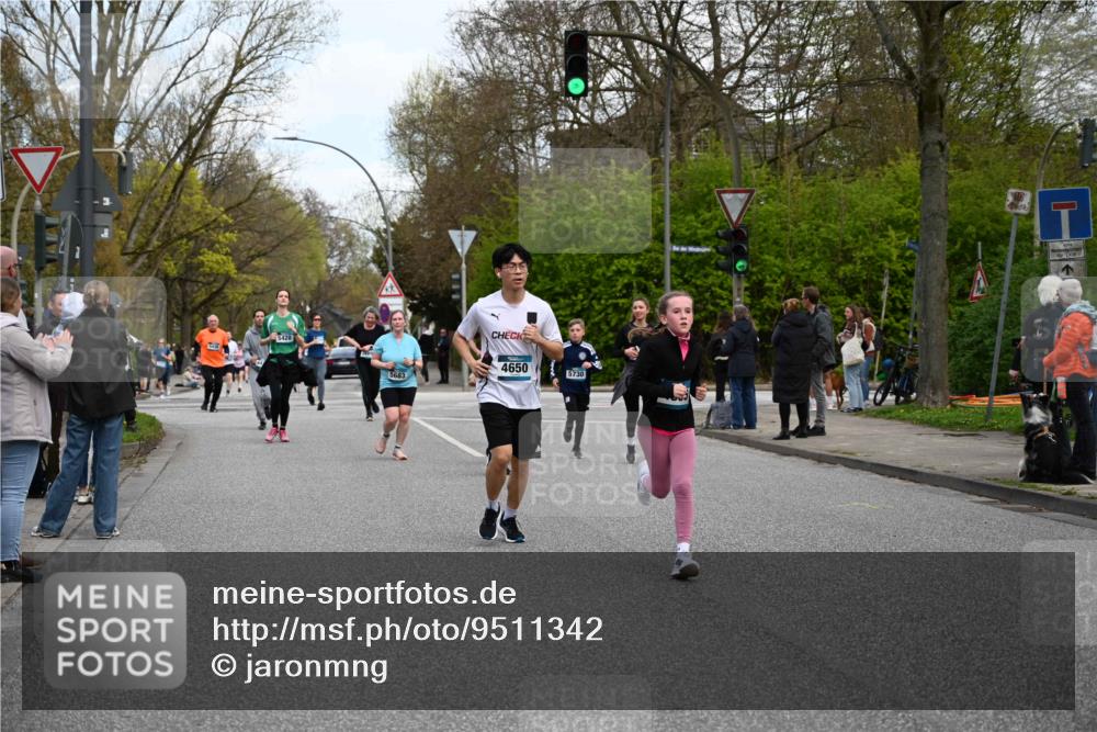 12.04.2026 - 45. Internationalen Wilhelmsburger Insellauf J. Mangold http://msf.ph/oto/9511342 12.04.2026 13:02:42 Ziel 5177, 5178, 5658, 4235, 3128, 5175, 3510, 4618, 4617, 4990, 3170, 4719, 4854, 3761, 4253, 5022, 4239, 3618, 3784, 5329, 5330, 4099, 4576, 4100, 2023, 5091, 5072, 5061, 4858, 5730, 4760, 5197, 5077, 5151, 4805, 4797, 4805, 4797, 4123, 4650, 5162, 4816, 3454, 3062, 4523, 2704, 4413, 5428, 2938, 5116, 4267, 2939, 5138, 3489, 5683, 5436, 3313 meine-sportfotos.de