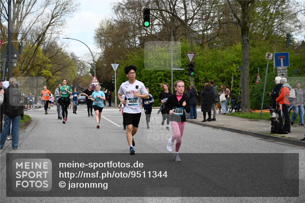 12.04.2026 - 45. Internationalen Wilhelmsburger Insellauf J. Mangold http://msf.ph/oto/9511344 12.04.2026 13:02:42 Ziel 5177, 5178, 5658, 4235, 3128, 5175, 3510, 4618, 4617, 4990, 3170, 4719, 4854, 3761, 4253, 5022, 4239, 3618, 3784, 5329, 5330, 4099, 4576, 4100, 2023, 5091, 5072, 5061, 4858, 5730, 4760, 5197, 5077, 5151, 4805, 4797, 4805, 4797, 4123, 4650, 5162, 4816, 3454, 3062, 4523, 2704, 4413, 5428, 2938, 5116, 4267, 2939, 5138, 3489, 5683, 5436, 3313 meine-sportfotos.de