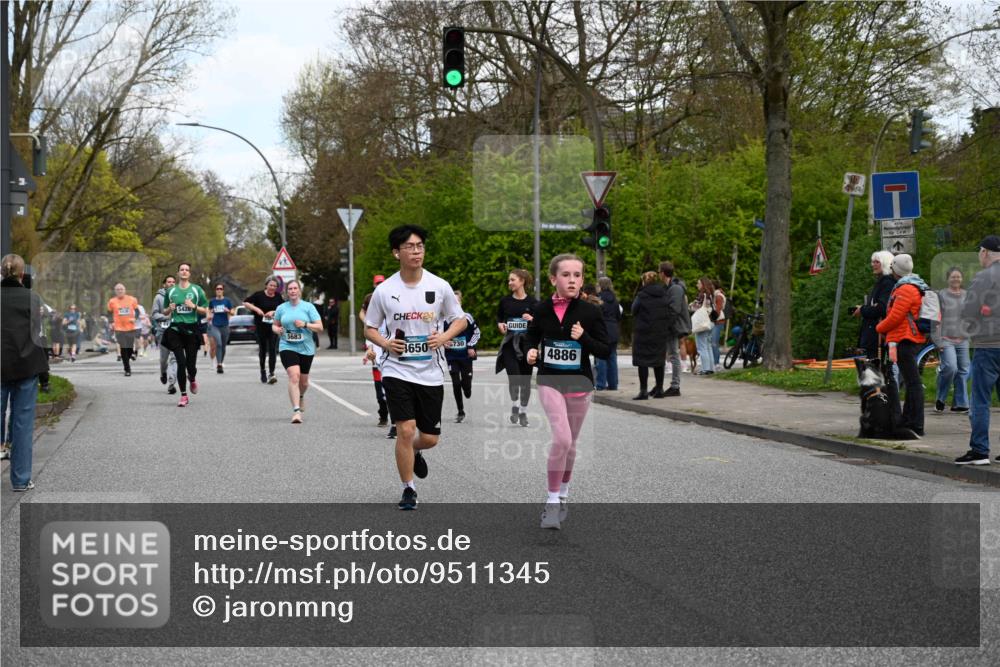 12.04.2026 - 45. Internationalen Wilhelmsburger Insellauf J. Mangold http://msf.ph/oto/9511345 12.04.2026 13:02:43 Ziel 5177, 5178, 5658, 4235, 3128, 5175, 3510, 4618, 4617, 4990, 3170, 4719, 4854, 3761, 4253, 5022, 4239, 3618, 3784, 5329, 5330, 4099, 4576, 4100, 2023, 5091, 5072, 5061, 4858, 5730, 4760, 5197, 5077, 5151, 4805, 4797, 4123, 4650, 5162, 4816, 3454, 3062, 4523, 2704, 4413, 5428, 2938, 5116, 4267, 2939, 5428, 2938, 5116, 4267, 2939, 5138, 3489, 5683, 5436, 3313, 5470, 4743 meine-sportfotos.de