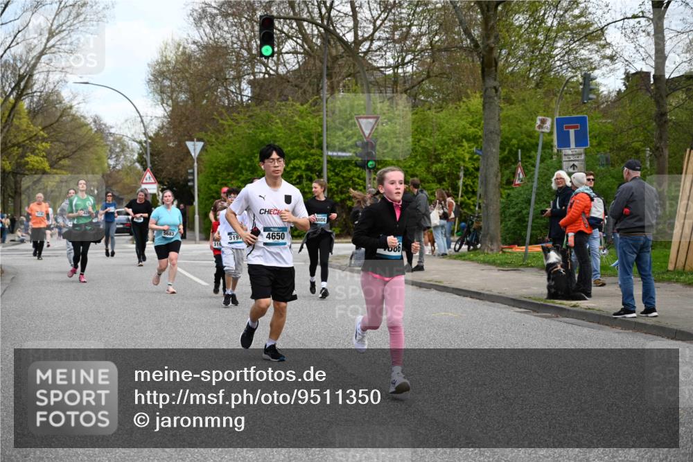 12.04.2026 - 45. Internationalen Wilhelmsburger Insellauf J. Mangold http://msf.ph/oto/9511350 12.04.2026 13:02:43 Ziel 5177, 5178, 5658, 4235, 3128, 5175, 3510, 4618, 4617, 4990, 3170, 4719, 4854, 3761, 4253, 5022, 4239, 3618, 3784, 5329, 5330, 4099, 4576, 4100, 2023, 5091, 5072, 5061, 4858, 5730, 4760, 5197, 5077, 5151, 4805, 4797, 4123, 4650, 5162, 4816, 3454, 3062, 4523, 2704, 4413, 5428, 2938, 5116, 4267, 2939, 5428, 2938, 5116, 4267, 2939, 5138, 3489, 5683, 5436, 3313, 5470, 4743 meine-sportfotos.de