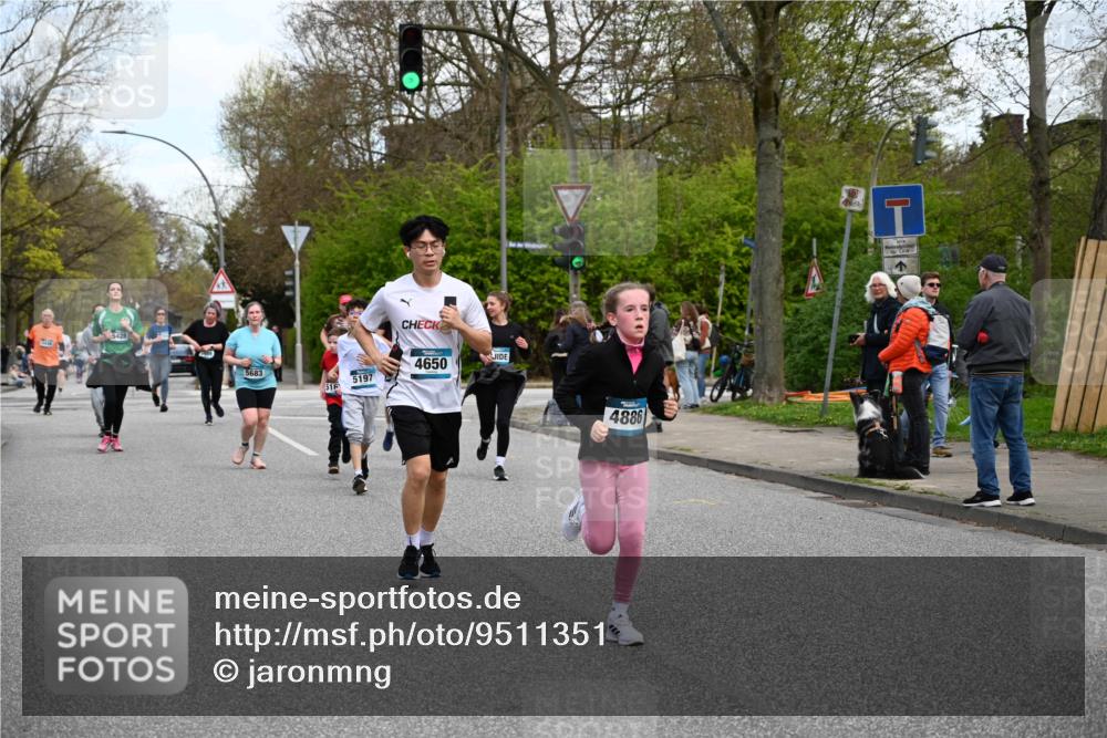 12.04.2026 - 45. Internationalen Wilhelmsburger Insellauf J. Mangold http://msf.ph/oto/9511351 12.04.2026 13:02:43 Ziel 5177, 5178, 5658, 4235, 3128, 5175, 3510, 4618, 4617, 4990, 3170, 4719, 4854, 3761, 4253, 5022, 4239, 3618, 3784, 5329, 5330, 4099, 4576, 4100, 2023, 5091, 5072, 5061, 4858, 5730, 4760, 5197, 5077, 5151, 4805, 4797, 4123, 4650, 5162, 4816, 3454, 3062, 4523, 2704, 4413, 5428, 2938, 5116, 4267, 2939, 5428, 2938, 5116, 4267, 2939, 5138, 3489, 5683, 5436, 3313, 5470, 4743 meine-sportfotos.de