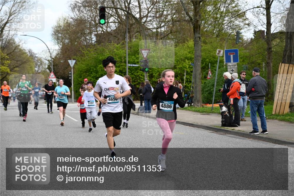12.04.2026 - 45. Internationalen Wilhelmsburger Insellauf J. Mangold http://msf.ph/oto/9511353 12.04.2026 13:02:43 Ziel 5177, 5178, 5658, 4235, 3128, 5175, 3510, 4618, 4617, 4990, 3170, 4719, 4854, 3761, 4253, 5022, 4239, 3618, 3784, 5329, 5330, 4099, 4576, 4100, 2023, 5091, 5072, 5061, 4858, 5730, 4760, 5197, 5077, 5151, 4805, 4797, 4123, 4650, 5162, 4816, 3454, 3062, 4523, 2704, 4413, 5428, 2938, 5116, 4267, 2939, 5428, 2938, 5116, 4267, 2939, 5138, 3489, 5683, 5436, 3313, 5470, 4743 meine-sportfotos.de