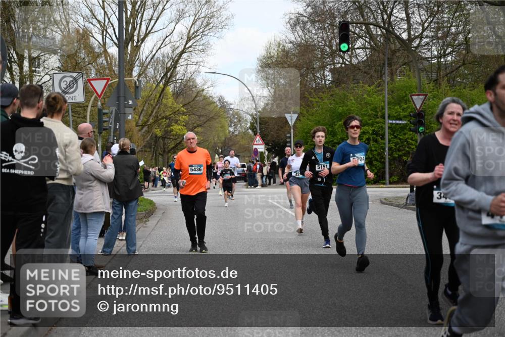 12.04.2026 - 45. Internationalen Wilhelmsburger Insellauf J. Mangold http://msf.ph/oto/9511405 12.04.2026 13:02:51 Ziel 3761, 4253, 5022, 4239, 3618, 3784, 5329, 5330, 4099, 4576, 4100, 2023, 5091, 5072, 5061, 4858, 5730, 4760, 5197, 5077, 5151, 4805, 4797, 4123, 4650, 5162, 4816, 3454, 3062, 3454, 3062, 4523, 2704, 4413, 5428, 2938, 5116, 4267, 2939, 5138, 3489, 5683, 5436, 5436, 3313, 5470, 4743, 4323, 3962, 3652, 2642, 4780, 5063 meine-sportfotos.de