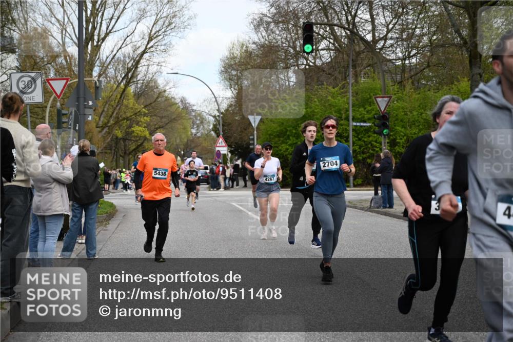 12.04.2026 - 45. Internationalen Wilhelmsburger Insellauf J. Mangold http://msf.ph/oto/9511408 12.04.2026 13:02:51 Ziel 3761, 4253, 5022, 4239, 3618, 3784, 5329, 5330, 4099, 4576, 4100, 2023, 5091, 5072, 5061, 4858, 5730, 4760, 5197, 5077, 5151, 4805, 4797, 4123, 4650, 5162, 4816, 3454, 3062, 3454, 3062, 4523, 2704, 4413, 5428, 2938, 5116, 4267, 2939, 5138, 3489, 5683, 5436, 5436, 3313, 5470, 4743, 4323, 3962, 3652, 2642, 4780, 5063 meine-sportfotos.de