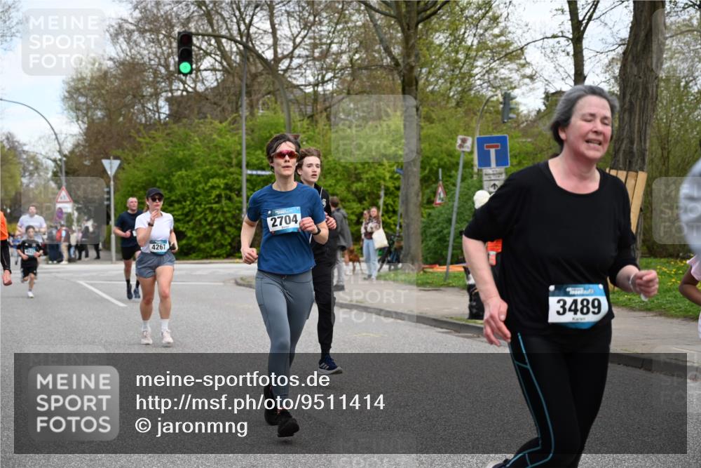 12.04.2026 - 45. Internationalen Wilhelmsburger Insellauf J. Mangold http://msf.ph/oto/9511414 12.04.2026 13:02:52 Ziel 4253, 5022, 4239, 3618, 3784, 5329, 5330, 4099, 4576, 4100, 2023, 5091, 5072, 5061, 4858, 5730, 4760, 5197, 5077, 5151, 4805, 4797, 4123, 4650, 5162, 4816, 3454, 3062, 4523, 2704, 4523, 2704, 4413, 5428, 2938, 5116, 4267, 2939, 5138, 3489, 5683, 5436, 3313, 5470, 4743, 4323, 3962, 3652, 2642, 4780, 5063, 2508 meine-sportfotos.de