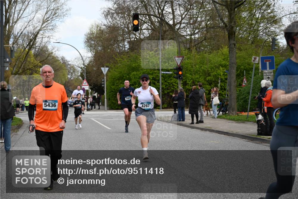 12.04.2026 - 45. Internationalen Wilhelmsburger Insellauf J. Mangold http://msf.ph/oto/9511418 12.04.2026 13:02:53 Ziel 4239, 3618, 3784, 5329, 5330, 4099, 4576, 4100, 2023, 5091, 5072, 5061, 4858, 5730, 4760, 5197, 5077, 5151, 4805, 4797, 4123, 4650, 5162, 4816, 3454, 3062, 4523, 2704, 4413, 4413, 5428, 2938, 5116, 4267, 2939, 5138, 3489, 5683, 5436, 3313, 3313, 5470, 4743, 4323, 3962, 3652, 2642, 4780, 5063, 2508 meine-sportfotos.de