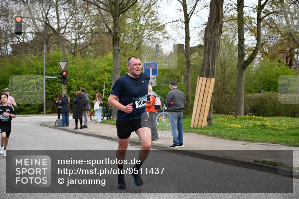 12.04.2026 - 45. Internationalen Wilhelmsburger Insellauf J. Mangold http://msf.ph/oto/9511437 12.04.2026 13:02:57 Ziel 2023, 5091, 5072, 5061, 4858, 5730, 4760, 5197, 5077, 5151, 4805, 4797, 4123, 4650, 5162, 4816, 3454, 3062, 4523, 2704, 4413, 5428, 2938, 5116, 4267, 2939, 5138, 3489, 3489, 5683, 5436, 3313, 5470, 4743, 4323, 3962, 3652, 3652, 2642, 4780, 5063, 2508, 5200, 5208, 4842, 2287, 4843, 4526 meine-sportfotos.de