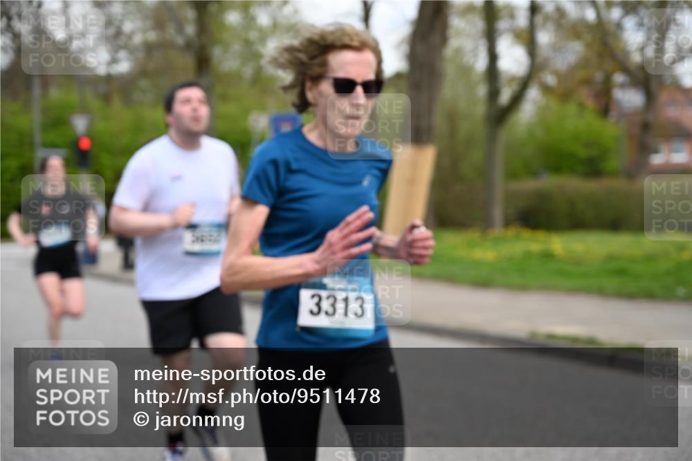 12.04.2026 - 45. Internationalen Wilhelmsburger Insellauf J. Mangold http://msf.ph/oto/9511478 12.04.2026 13:03:02 Ziel 5061, 4858, 5730, 4760, 5197, 5077, 5151, 4805, 4797, 4123, 4650, 5162, 4816, 3454, 3062, 4523, 2704, 4413, 5428, 2938, 5116, 4267, 2939, 5138, 3489, 5683, 5436, 3313, 5470, 4743, 4323, 3962, 3652, 2642, 4780, 4780, 5063, 2508, 5200, 5208, 4842, 2287, 4843, 4526, 5475, 2007, 3523, 4217, 5433, 5430, 5105, 2580, 2412 meine-sportfotos.de