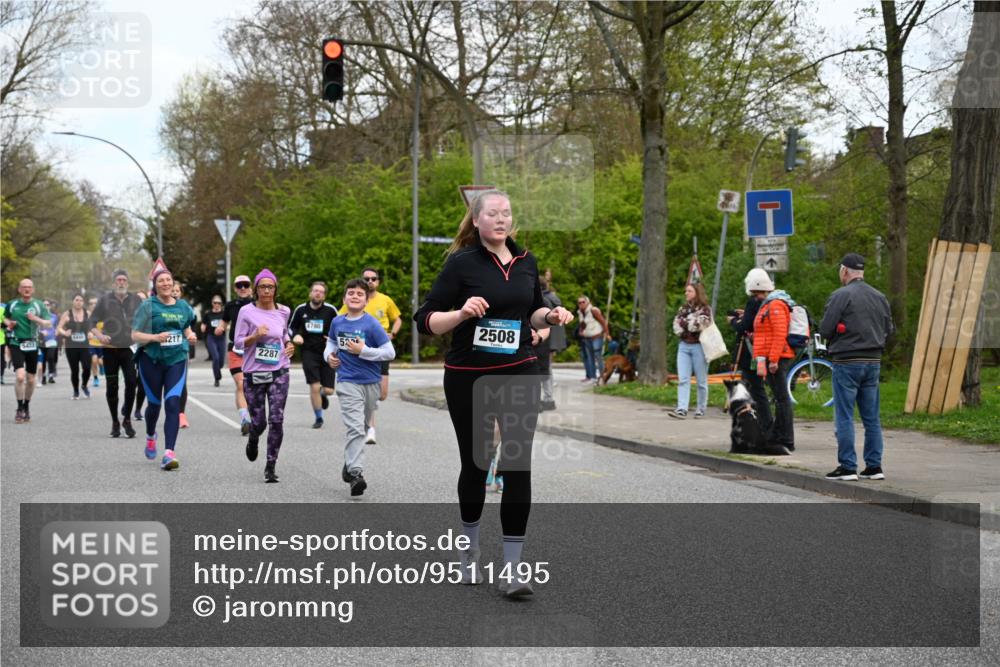 12.04.2026 - 45. Internationalen Wilhelmsburger Insellauf J. Mangold http://msf.ph/oto/9511495 12.04.2026 13:03:12 Ziel 5162, 4816, 3454, 3062, 4523, 2704, 4413, 5428, 2938, 5116, 4267, 2939, 5138, 3489, 5683, 5436, 3313, 5470, 4743, 4323, 3962, 3652, 2642, 4780, 5063, 2508, 5200, 5208, 4842, 2287, 4843, 4526, 5475, 2007, 3523, 4217, 5433, 4217, 5433, 5430, 5105, 2580, 2412, 5448, 5150, 5668, 5198, 4372, 3737, 3736, 4373, 3883, 5662, 5252, 4032 meine-sportfotos.de