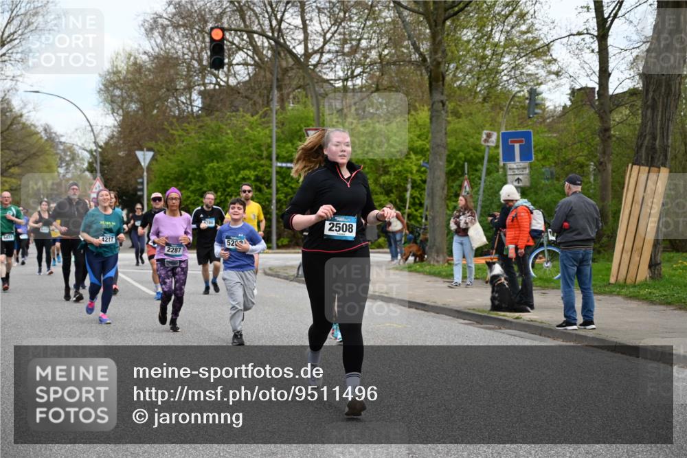 12.04.2026 - 45. Internationalen Wilhelmsburger Insellauf J. Mangold http://msf.ph/oto/9511496 12.04.2026 13:03:12 Ziel 5162, 4816, 3454, 3062, 4523, 2704, 4413, 5428, 2938, 5116, 4267, 2939, 5138, 3489, 5683, 5436, 3313, 5470, 4743, 4323, 3962, 3652, 2642, 4780, 5063, 2508, 5200, 5208, 4842, 2287, 4843, 4526, 5475, 2007, 3523, 4217, 5433, 4217, 5433, 5430, 5105, 2580, 2412, 5448, 5150, 5668, 5198, 4372, 3737, 3736, 4373, 3883, 5662, 5252, 4032 meine-sportfotos.de