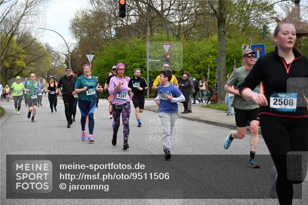 12.04.2026 - 45. Internationalen Wilhelmsburger Insellauf J. Mangold http://msf.ph/oto/9511506 12.04.2026 13:03:13 Ziel 5162, 4816, 3454, 3062, 4523, 2704, 4413, 5428, 2938, 5116, 4267, 2939, 5138, 3489, 5683, 5436, 3313, 5470, 4743, 4323, 3962, 3652, 2642, 2642, 4780, 5063, 2508, 5200, 5208, 4842, 2287, 4843, 4526, 5475, 2007, 3523, 4217, 5433, 5430, 5105, 5430, 5105, 2580, 2412, 5448, 5150, 5668, 5198, 4372, 3737, 3736, 4373, 3883, 5662, 5252, 4032 meine-sportfotos.de