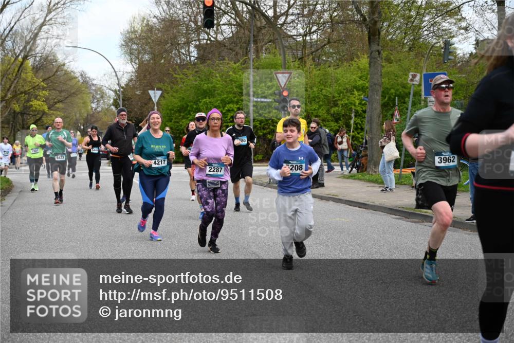 12.04.2026 - 45. Internationalen Wilhelmsburger Insellauf J. Mangold http://msf.ph/oto/9511508 12.04.2026 13:03:13 Ziel 5162, 4816, 3454, 3062, 4523, 2704, 4413, 5428, 2938, 5116, 4267, 2939, 5138, 3489, 5683, 5436, 3313, 5470, 4743, 4323, 3962, 3652, 2642, 2642, 4780, 5063, 2508, 5200, 5208, 4842, 2287, 4843, 4526, 5475, 2007, 3523, 4217, 5433, 5430, 5105, 5430, 5105, 2580, 2412, 5448, 5150, 5668, 5198, 4372, 3737, 3736, 4373, 3883, 5662, 5252, 4032 meine-sportfotos.de