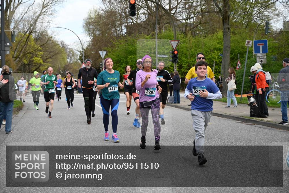 12.04.2026 - 45. Internationalen Wilhelmsburger Insellauf J. Mangold http://msf.ph/oto/9511510 12.04.2026 13:03:14 Ziel 3454, 3062, 4523, 2704, 4413, 5428, 2938, 5116, 4267, 2939, 5138, 3489, 5683, 5436, 3313, 5470, 4743, 4323, 3962, 3652, 2642, 4780, 4780, 5063, 2508, 5200, 5208, 4842, 2287, 4843, 4526, 5475, 2007, 3523, 4217, 5433, 5430, 5105, 2580, 2412, 2580, 2412, 5448, 5150, 5668, 5198, 4372, 3737, 3736, 4373, 3883, 5662, 5252, 4032, 4345 meine-sportfotos.de