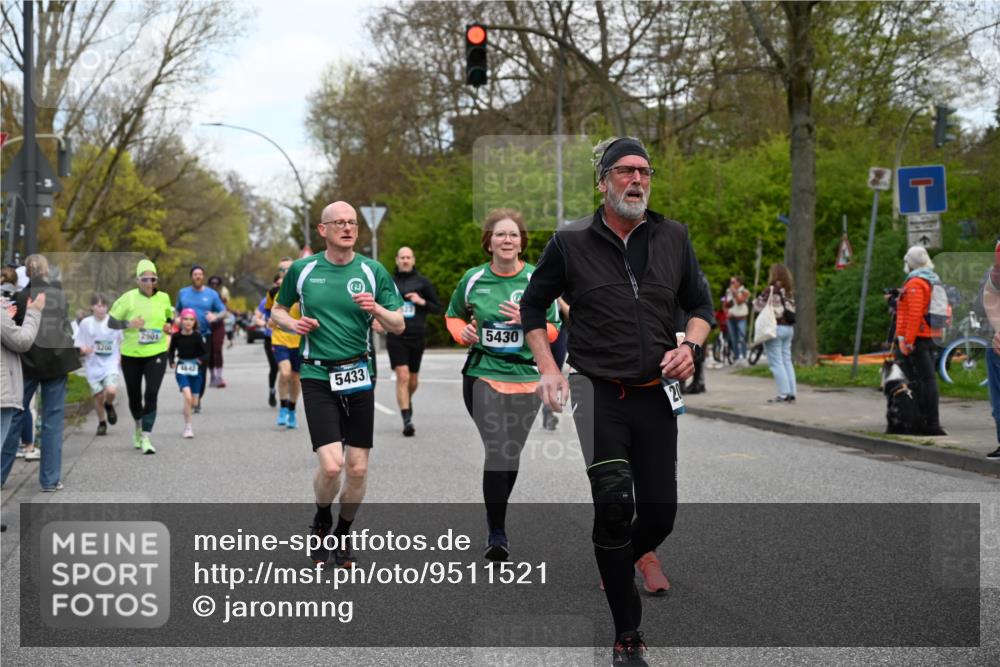 12.04.2026 - 45. Internationalen Wilhelmsburger Insellauf J. Mangold http://msf.ph/oto/9511521 12.04.2026 13:03:18 Ziel 4413, 5428, 2938, 5116, 4267, 2939, 5138, 3489, 5683, 5436, 3313, 5470, 4743, 4323, 3962, 3652, 2642, 4780, 5063, 2508, 5200, 5200, 5208, 4842, 2287, 4843, 4526, 5475, 2007, 3523, 4217, 5433, 5430, 5105, 2580, 2412, 5448, 5150, 5668, 5198, 4372, 3737, 3736, 4373, 3883, 5198, 4372, 3737, 3736, 4373, 3883, 5662, 5252, 4032, 4345, 2369, 3768, 5155 meine-sportfotos.de