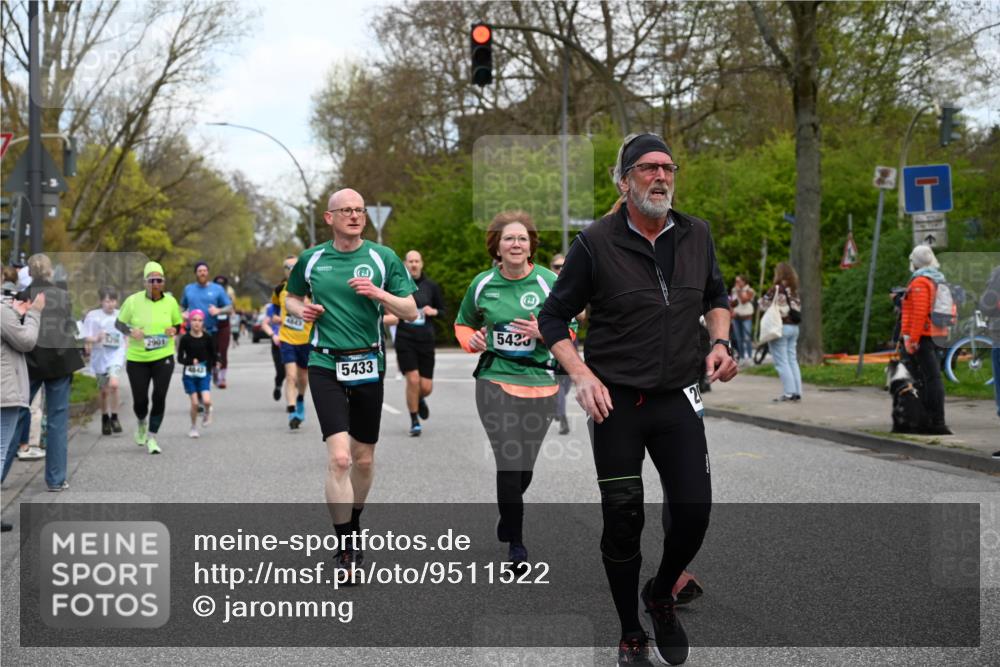 12.04.2026 - 45. Internationalen Wilhelmsburger Insellauf J. Mangold http://msf.ph/oto/9511522 12.04.2026 13:03:18 Ziel 4413, 5428, 2938, 5116, 4267, 2939, 5138, 3489, 5683, 5436, 3313, 5470, 4743, 4323, 3962, 3652, 2642, 4780, 5063, 2508, 5200, 5200, 5208, 4842, 2287, 4843, 4526, 5475, 2007, 3523, 4217, 5433, 5430, 5105, 2580, 2412, 5448, 5150, 5668, 5198, 4372, 3737, 3736, 4373, 3883, 5198, 4372, 3737, 3736, 4373, 3883, 5662, 5252, 4032, 4345, 2369, 3768, 5155 meine-sportfotos.de