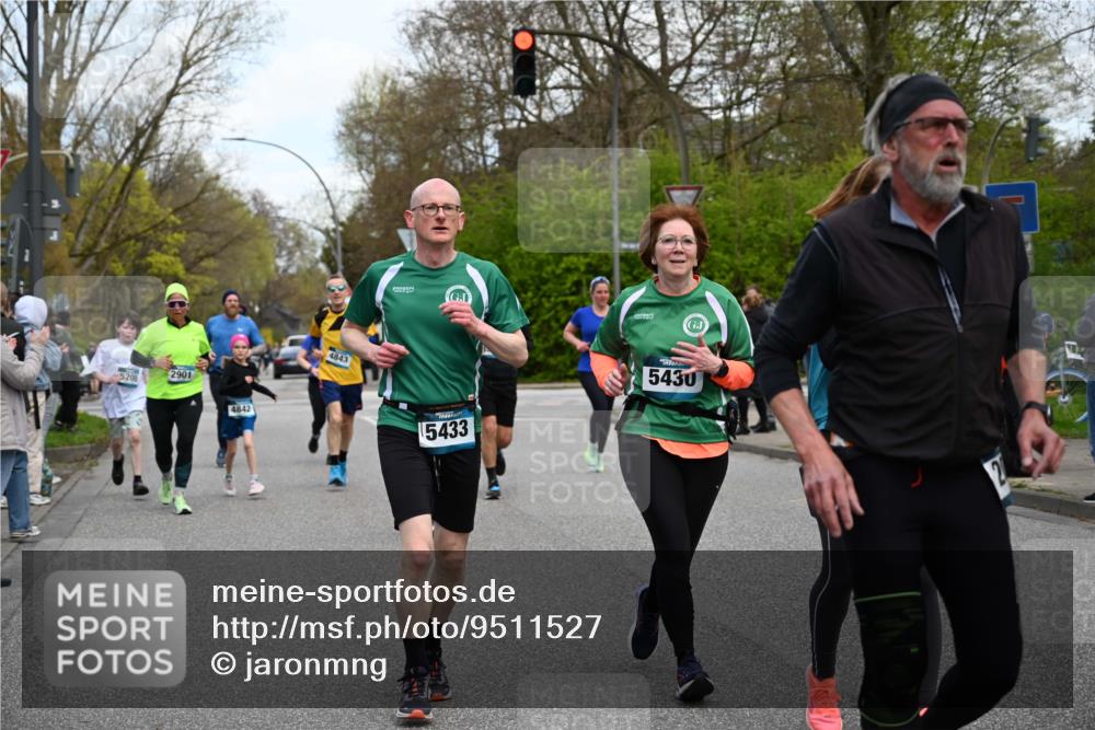 12.04.2026 - 45. Internationalen Wilhelmsburger Insellauf J. Mangold http://msf.ph/oto/9511527 12.04.2026 13:03:19 Ziel 5428, 2938, 5116, 4267, 2939, 5138, 3489, 5683, 5436, 3313, 5470, 4743, 4323, 3962, 3652, 2642, 4780, 5063, 2508, 5200, 5208, 5208, 4842, 2287, 4843, 4526, 5475, 2007, 3523, 4217, 5433, 5430, 5105, 2580, 2412, 5448, 5150, 5668, 5198, 4372, 3737, 3736, 4373, 3883, 5662, 5252, 4032, 4345, 2369, 3768, 5155 meine-sportfotos.de