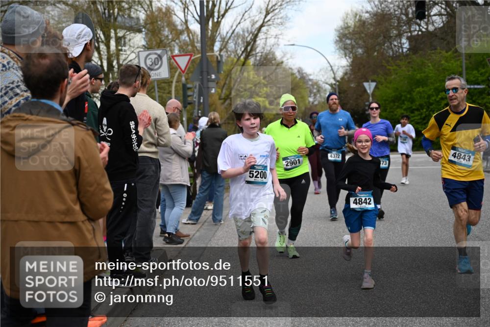 12.04.2026 - 45. Internationalen Wilhelmsburger Insellauf J. Mangold http://msf.ph/oto/9511551 12.04.2026 13:03:22 Ziel 3489, 5683, 5436, 3313, 5470, 4743, 4323, 3962, 3652, 2642, 4780, 5063, 2508, 5200, 5208, 4842, 2287, 4843, 4526, 5475, 2007, 3523, 5475, 2007, 3523, 4217, 5433, 5430, 5105, 2580, 2412, 5448, 5150, 5668, 5198, 4372, 3737, 3736, 4373, 3883, 5662, 5662, 5252, 4032, 4345, 2369, 3768, 5155, 4226, 5250, 4247, 2715, 4260, 3034 meine-sportfotos.de
