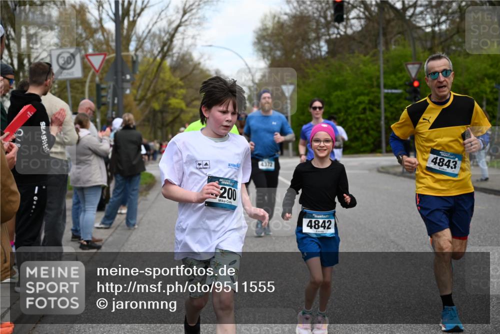 12.04.2026 - 45. Internationalen Wilhelmsburger Insellauf J. Mangold http://msf.ph/oto/9511555 12.04.2026 13:03:22 Ziel 3489, 5683, 5436, 3313, 5470, 4743, 4323, 3962, 3652, 2642, 4780, 5063, 2508, 5200, 5208, 4842, 2287, 4843, 4526, 5475, 2007, 3523, 5475, 2007, 3523, 4217, 5433, 5430, 5105, 2580, 2412, 5448, 5150, 5668, 5198, 4372, 3737, 3736, 4373, 3883, 5662, 5662, 5252, 4032, 4345, 2369, 3768, 5155, 4226, 5250, 4247, 2715, 4260, 3034 meine-sportfotos.de