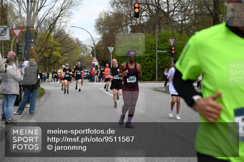 12.04.2026 - 45. Internationalen Wilhelmsburger Insellauf J. Mangold http://msf.ph/oto/9511567 12.04.2026 13:03:26 Ziel 5436, 3313, 5470, 4743, 4323, 3962, 3652, 2642, 4780, 5063, 2508, 5200, 5208, 4842, 2287, 4843, 4526, 5475, 2007, 3523, 4217, 5433, 5430, 5105, 2580, 2412, 2580, 2412, 5448, 5150, 5668, 5198, 4372, 3737, 3736, 4373, 3883, 5662, 5252, 4032, 4345, 4345, 2369, 3768, 5155, 4226, 5250, 4247, 2715, 4260, 3034, 5469, 2128, 5667, 2089 meine-sportfotos.de