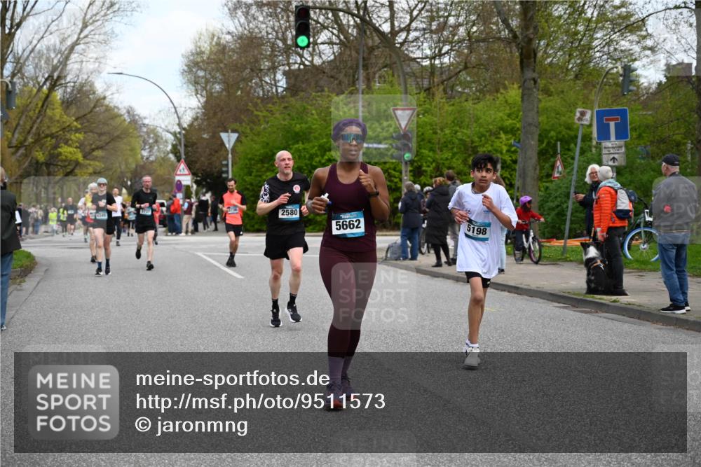 12.04.2026 - 45. Internationalen Wilhelmsburger Insellauf J. Mangold http://msf.ph/oto/9511573 12.04.2026 13:03:26 Ziel 5436, 3313, 5470, 4743, 4323, 3962, 3652, 2642, 4780, 5063, 2508, 5200, 5208, 4842, 2287, 4843, 4526, 5475, 2007, 3523, 4217, 5433, 5430, 5105, 2580, 2412, 2580, 2412, 5448, 5150, 5668, 5198, 4372, 3737, 3736, 4373, 3883, 5662, 5252, 4032, 4345, 4345, 2369, 3768, 5155, 4226, 5250, 4247, 2715, 4260, 3034, 5469, 2128, 5667, 2089 meine-sportfotos.de